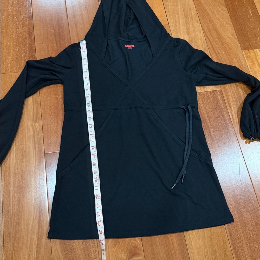 NWOT SPANX Women's Black Spanx Cinch-It Hoodie sweatshirt Size M - Picture 8 of 11